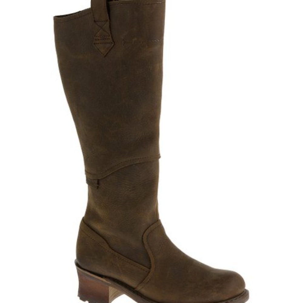 Leather boots